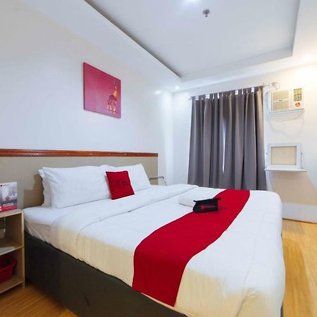 Reddoorz Plus Near Sm Lanang Davao Экстерьер фото